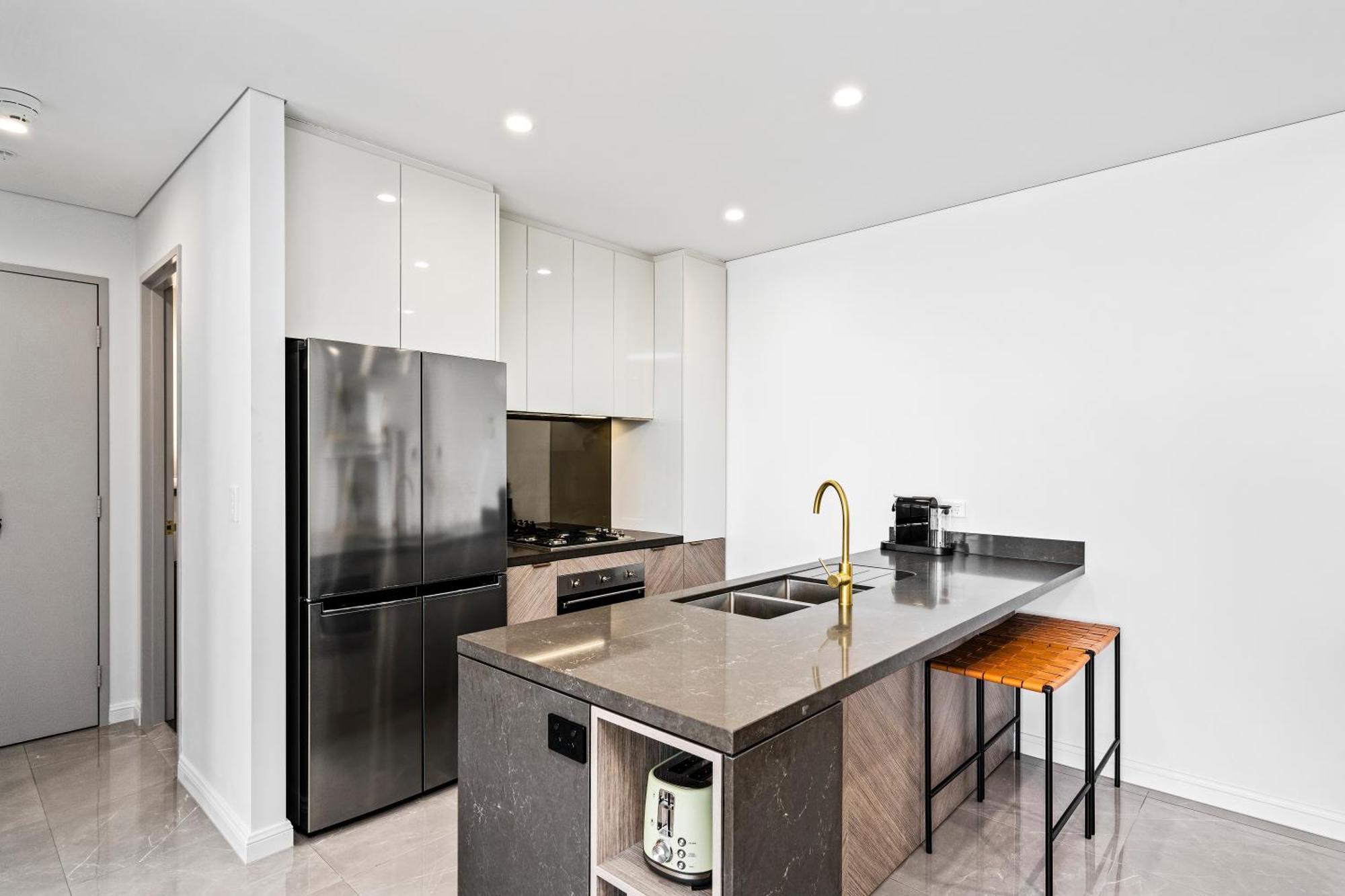 Surfers Paradise New Beachfront Apartments Gold Coast Exterior foto