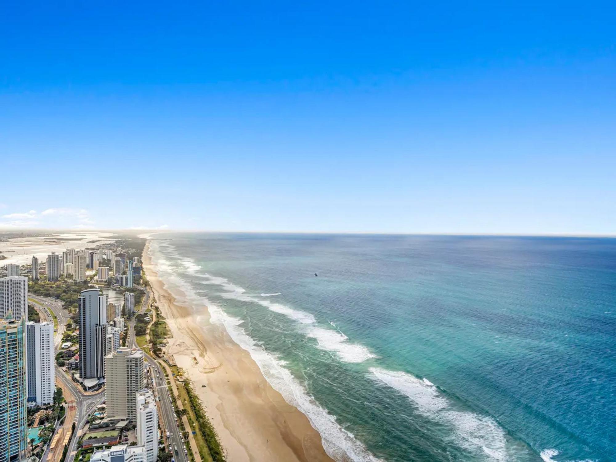 Surfers Paradise New Beachfront Apartments Gold Coast Exterior foto