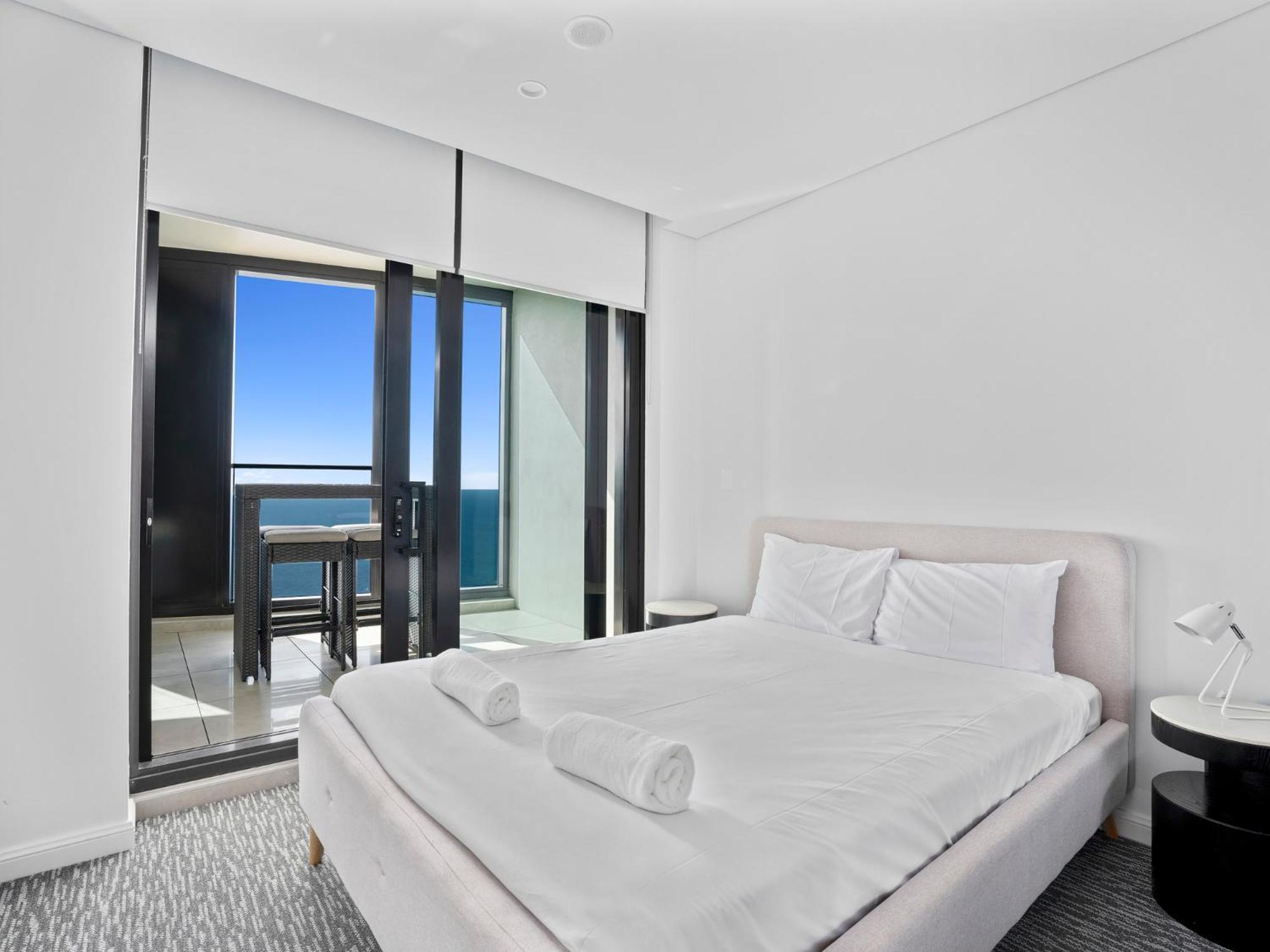 Surfers Paradise New Beachfront Apartments Gold Coast Exterior foto