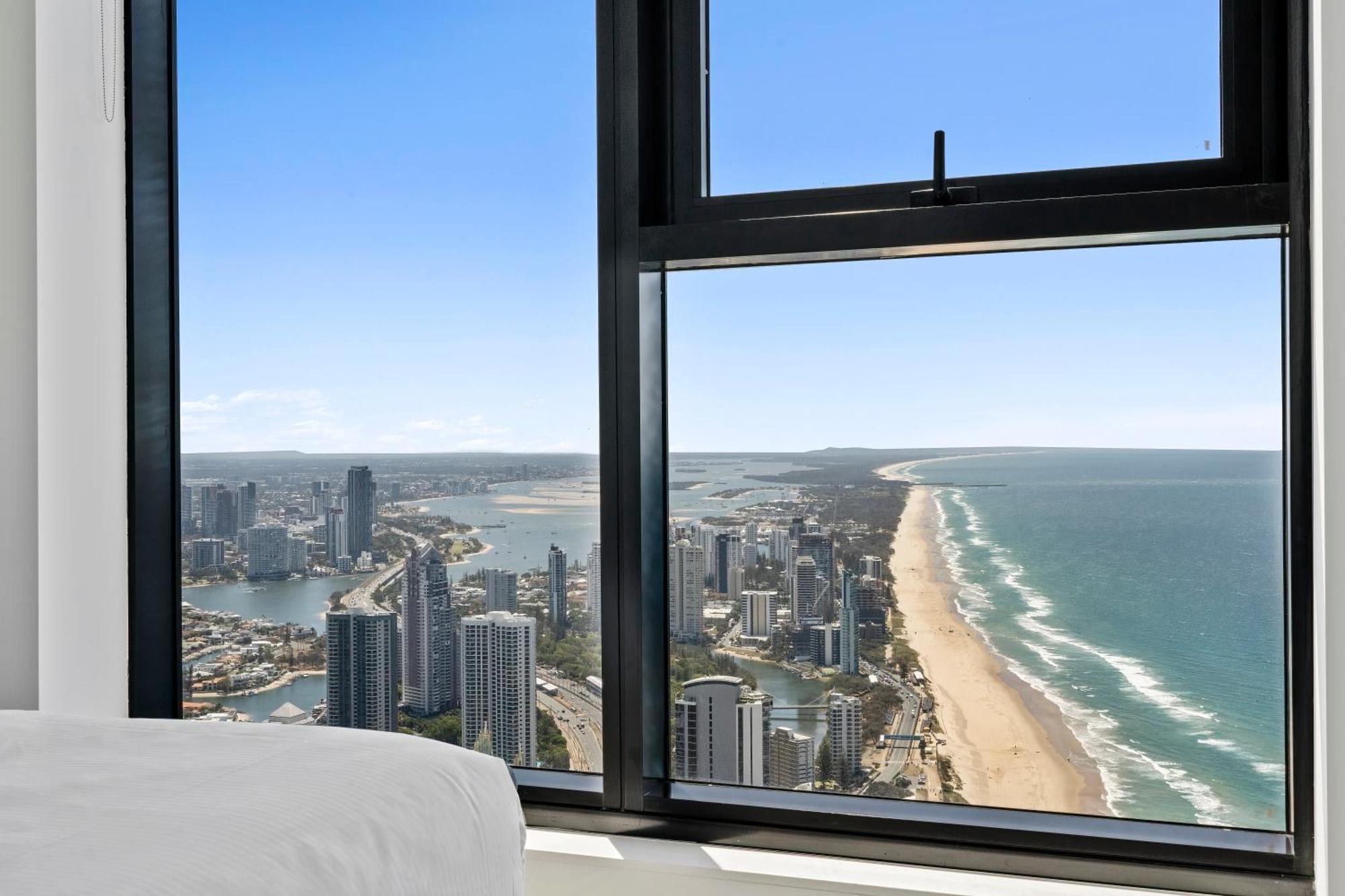 Surfers Paradise New Beachfront Apartments Gold Coast Exterior foto