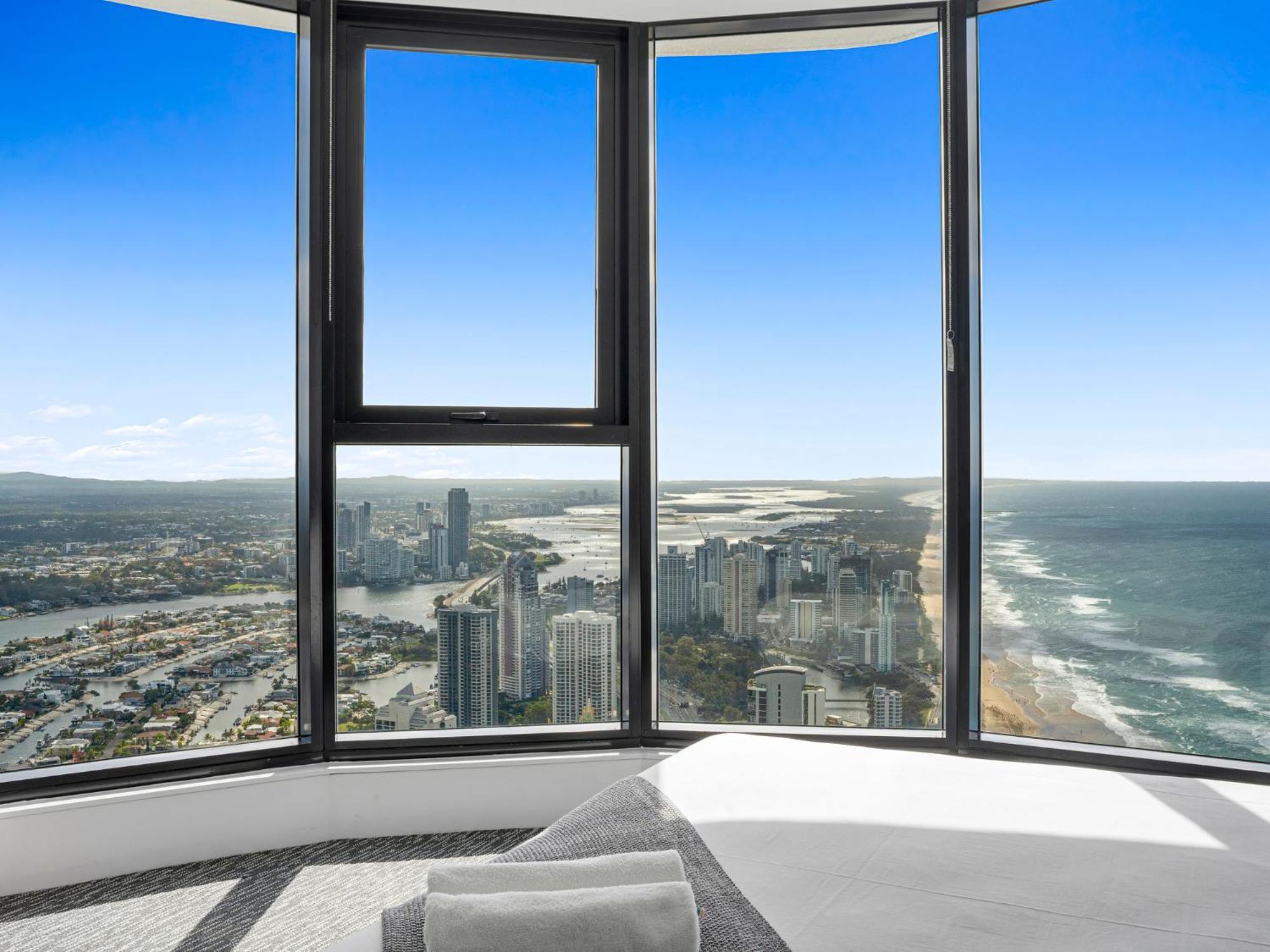 Surfers Paradise New Beachfront Apartments Gold Coast Exterior foto