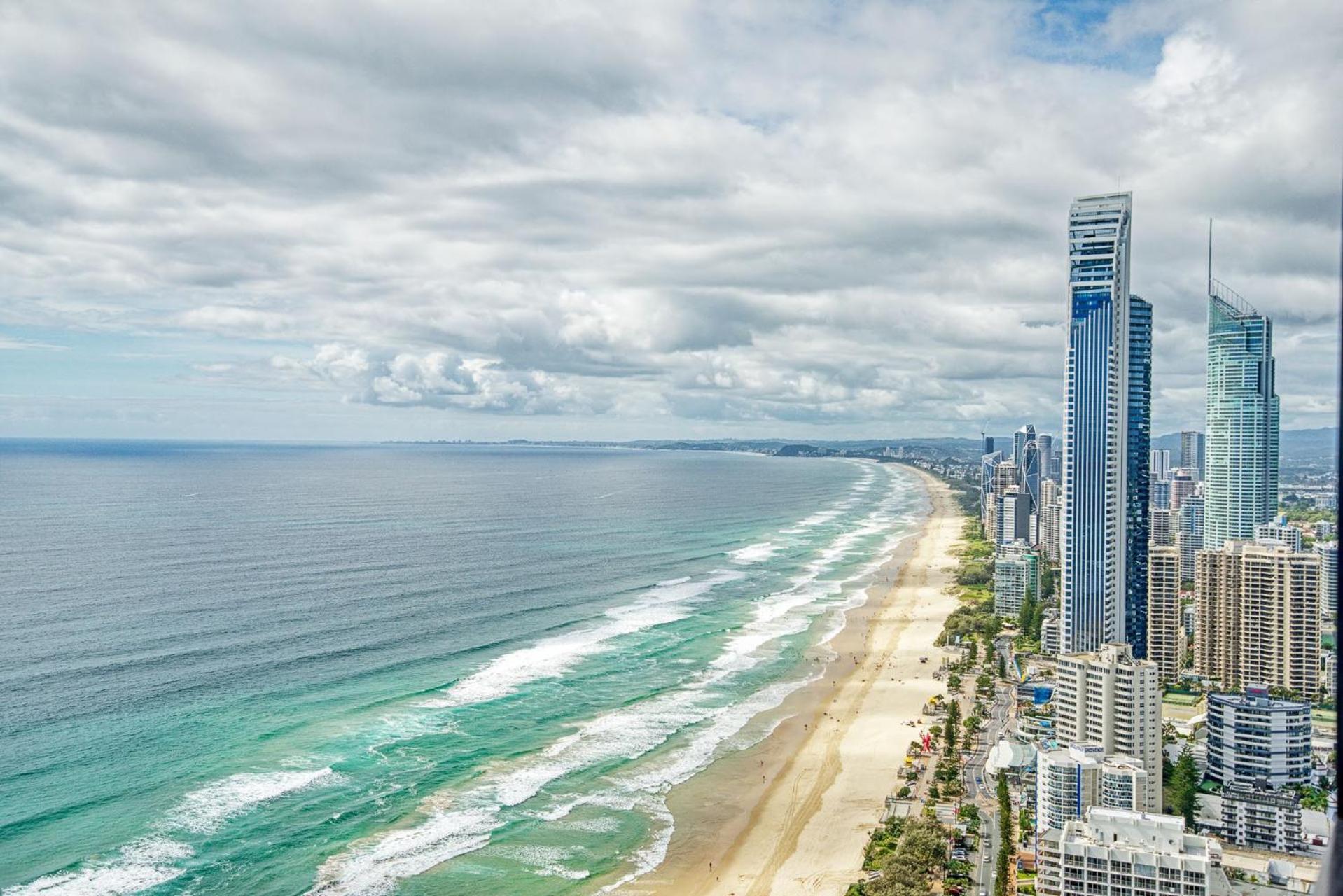 Surfers Paradise New Beachfront Apartments Gold Coast Exterior foto